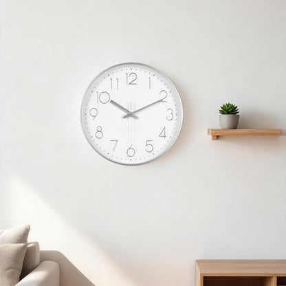 IvoQ Moderne Wanduhr 30 cm - 3D-Wanduhr mit leisem Uhrwerk - Analog - Silber/Weiß